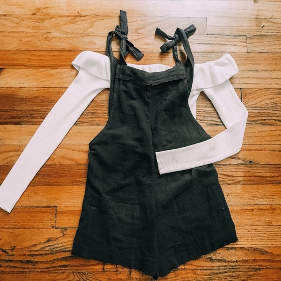 Romper - Picture 1 of 1